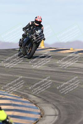 media/Nov-16-2025-Race Pace (Sun) [[8c5fa54630]]/Verified Riders/1-Turns 9 and 10 (925am)/